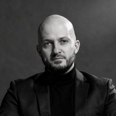 Дмитрий Старков